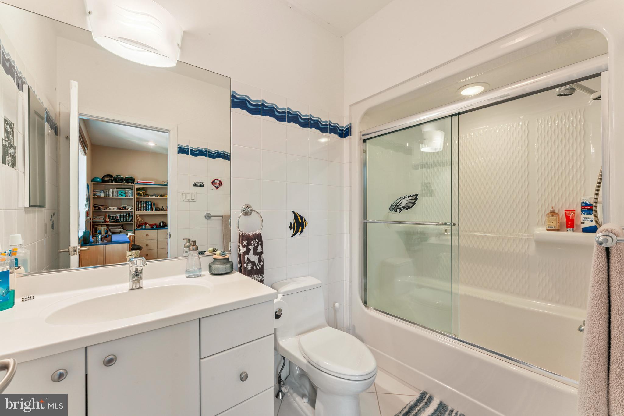 HUNTINGDON VALLEY - Residential