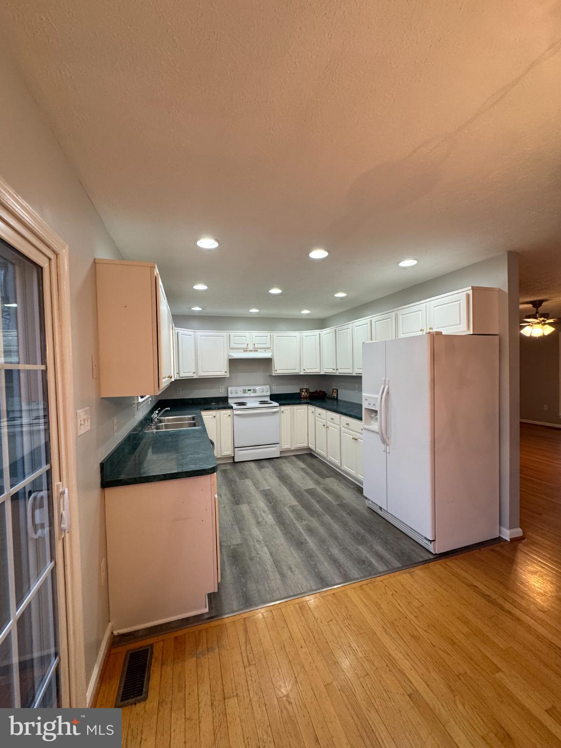 MADISON HEIGHTS - Residential