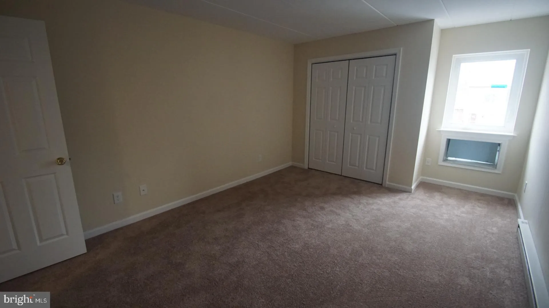 Downingtown, Pennsylvania 19335, United States, 1 Bedroom Bedrooms, ,1 BathroomBathrooms,Residential,Pending,99796