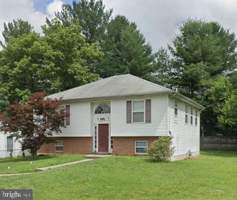 27 CARVER ROAD CABIN JOHN MD 20818