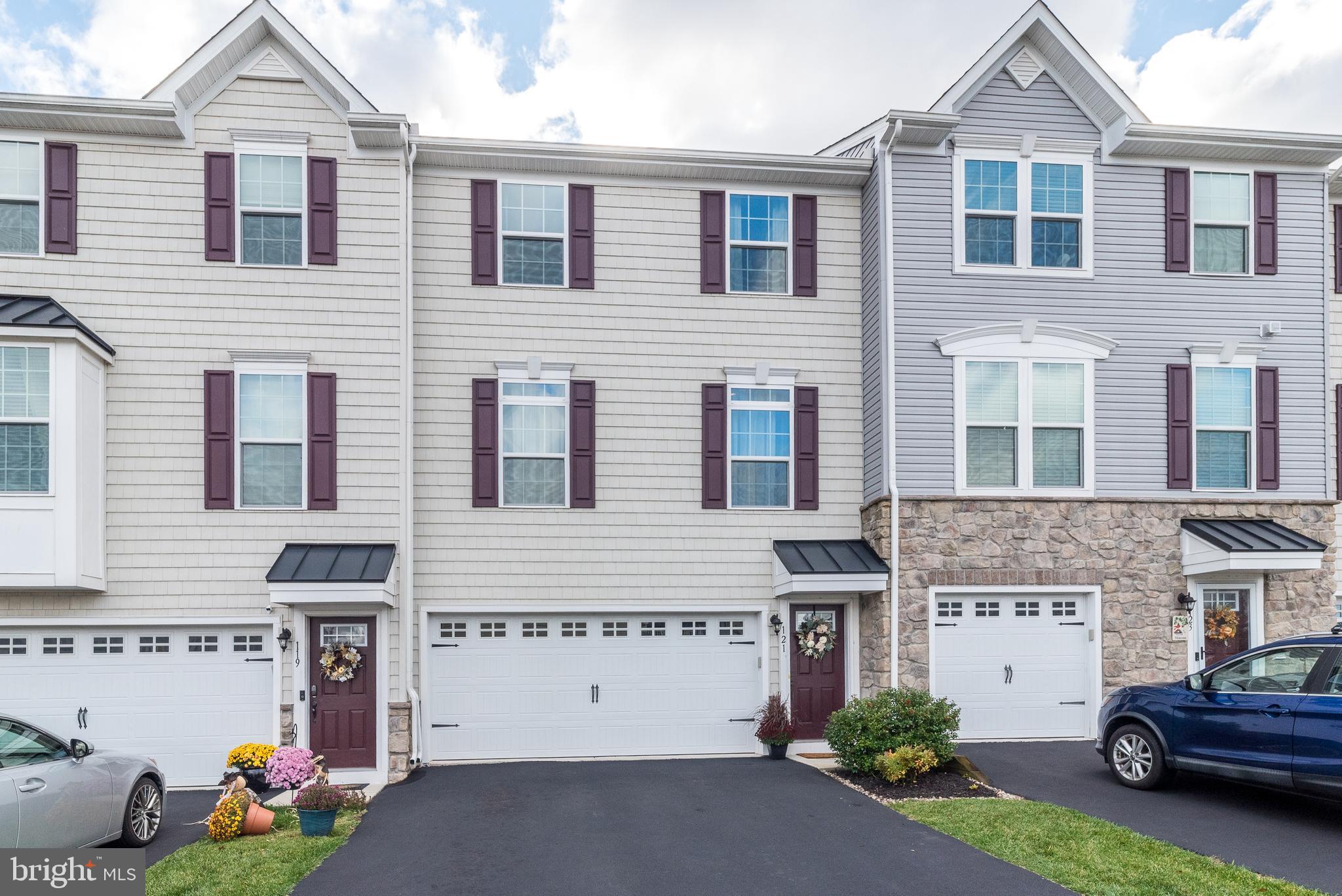 PERKASIE WOODS - Residential