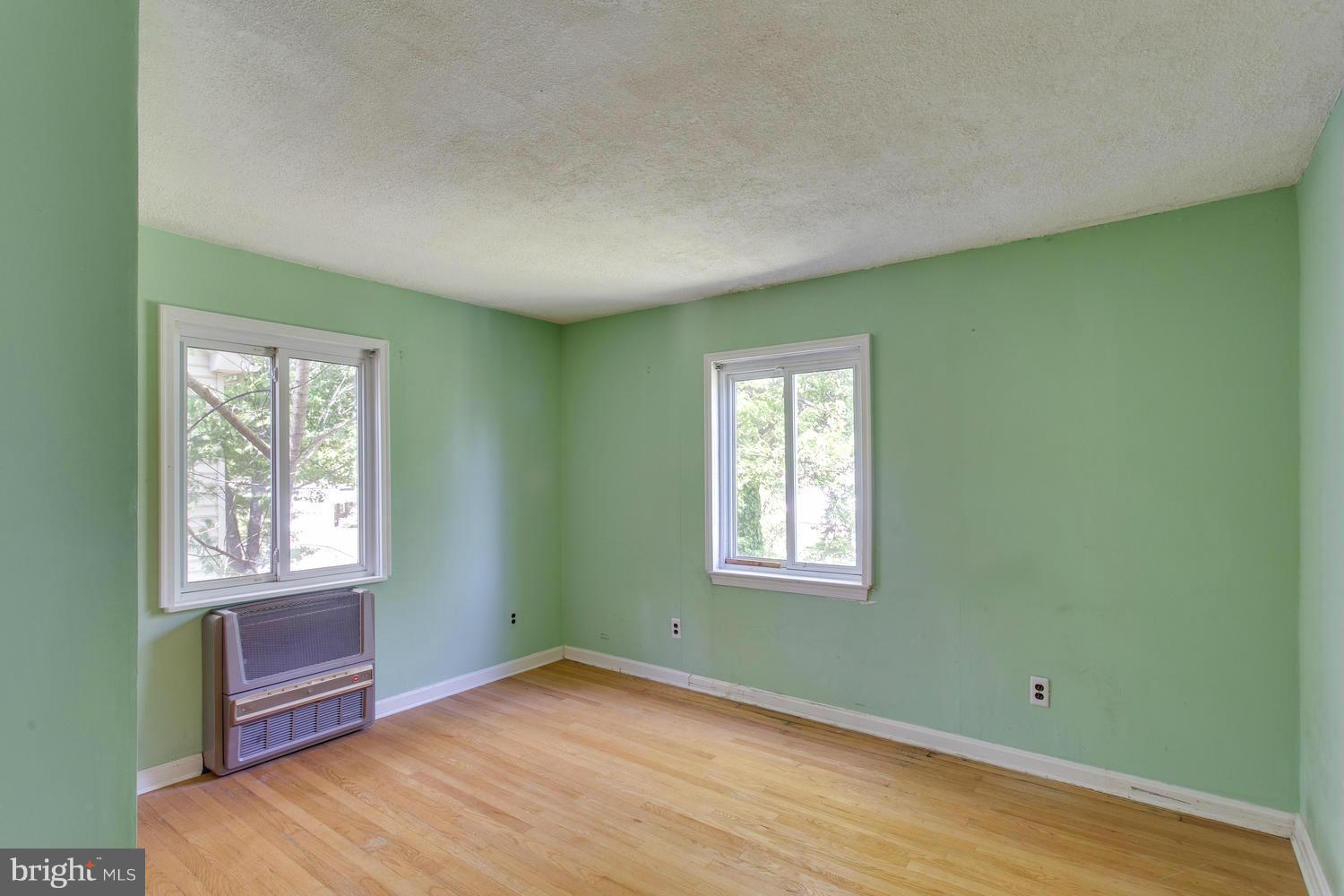 COURTLAND PARK - Residential