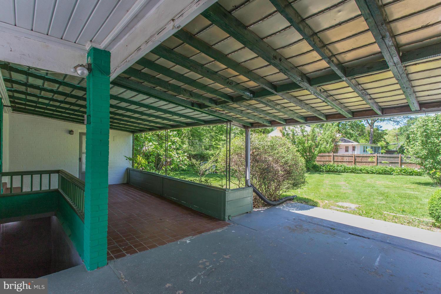 COURTLAND PARK - Residential