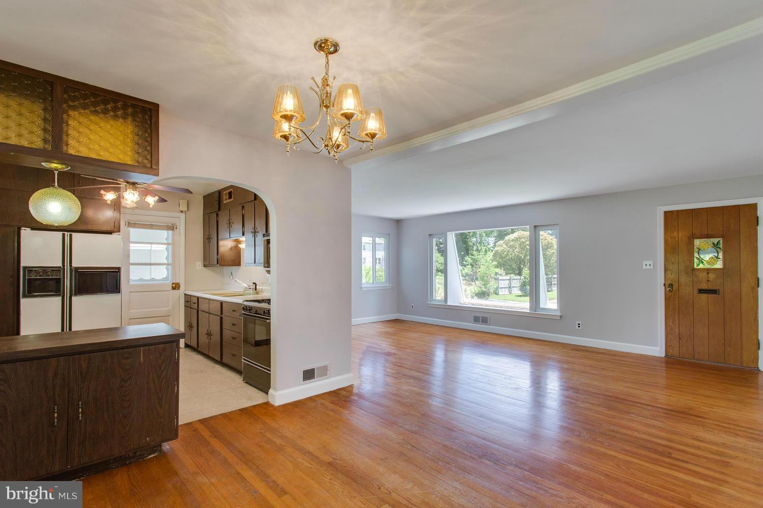 COURTLAND PARK - Residential