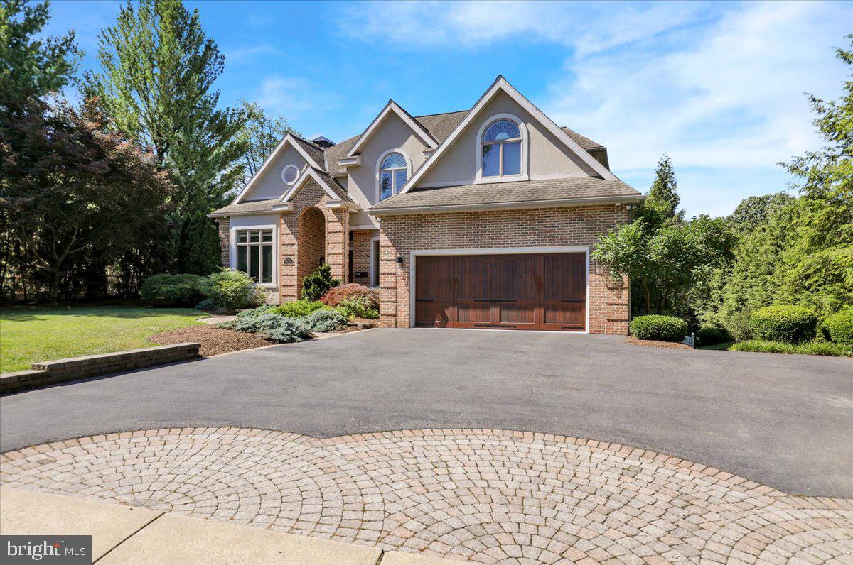4 TANAGER DRIVE