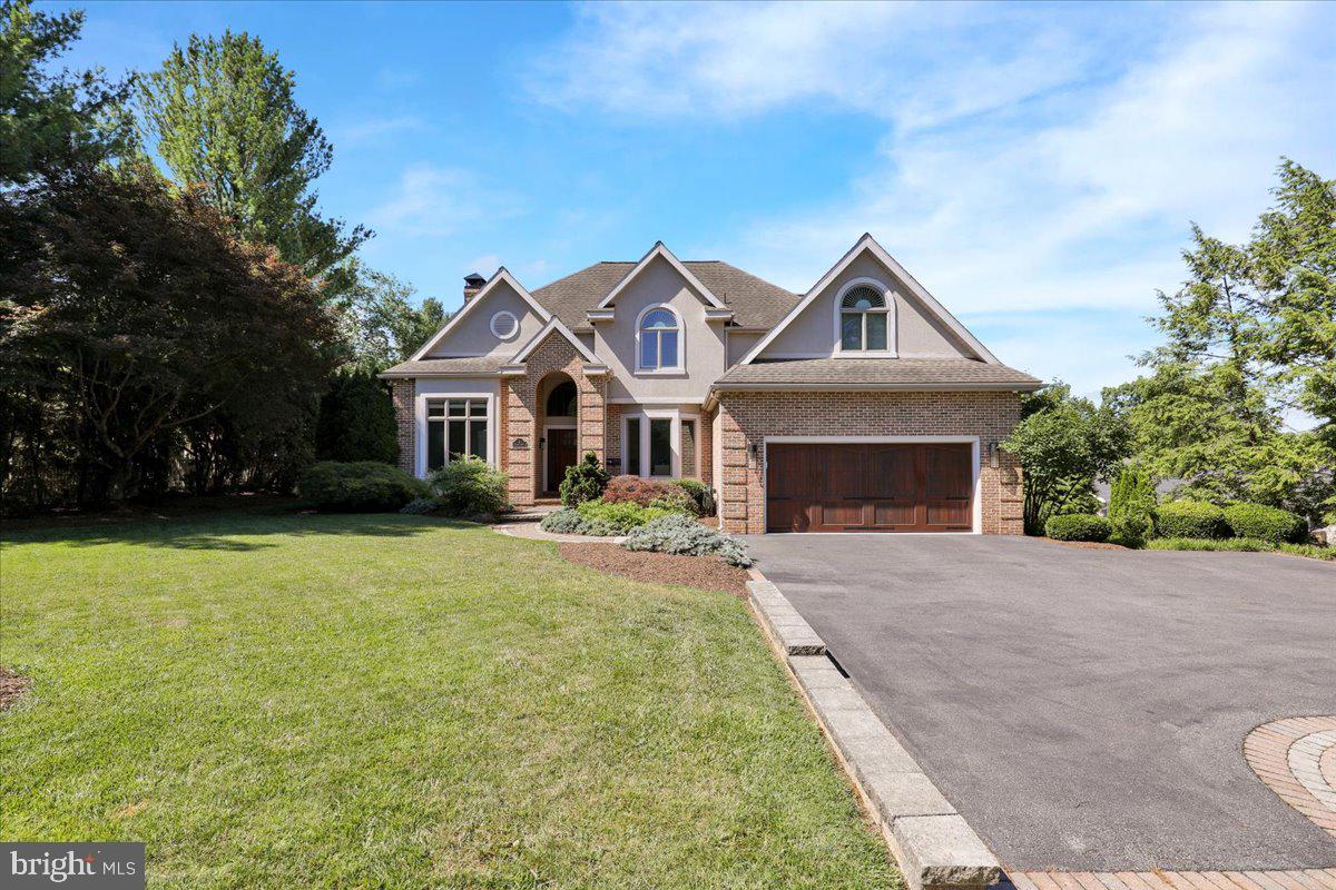 4 TANAGER DRIVE