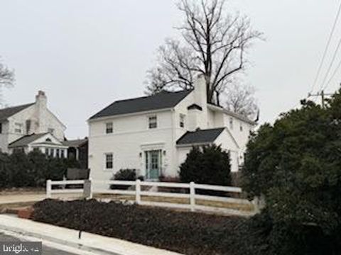 3111 S HILL STREET ARLINGTON VA 22202