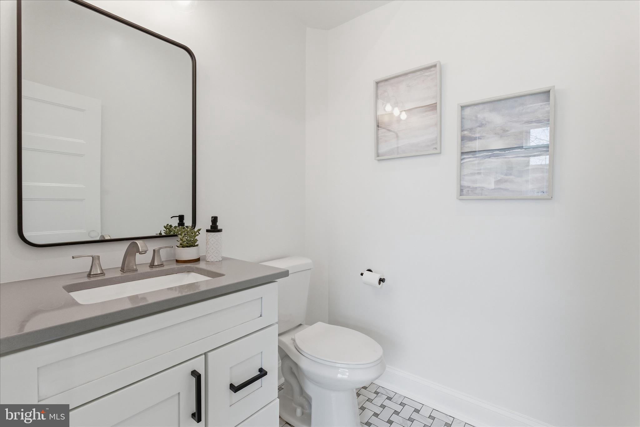 OAKCREST - Residential