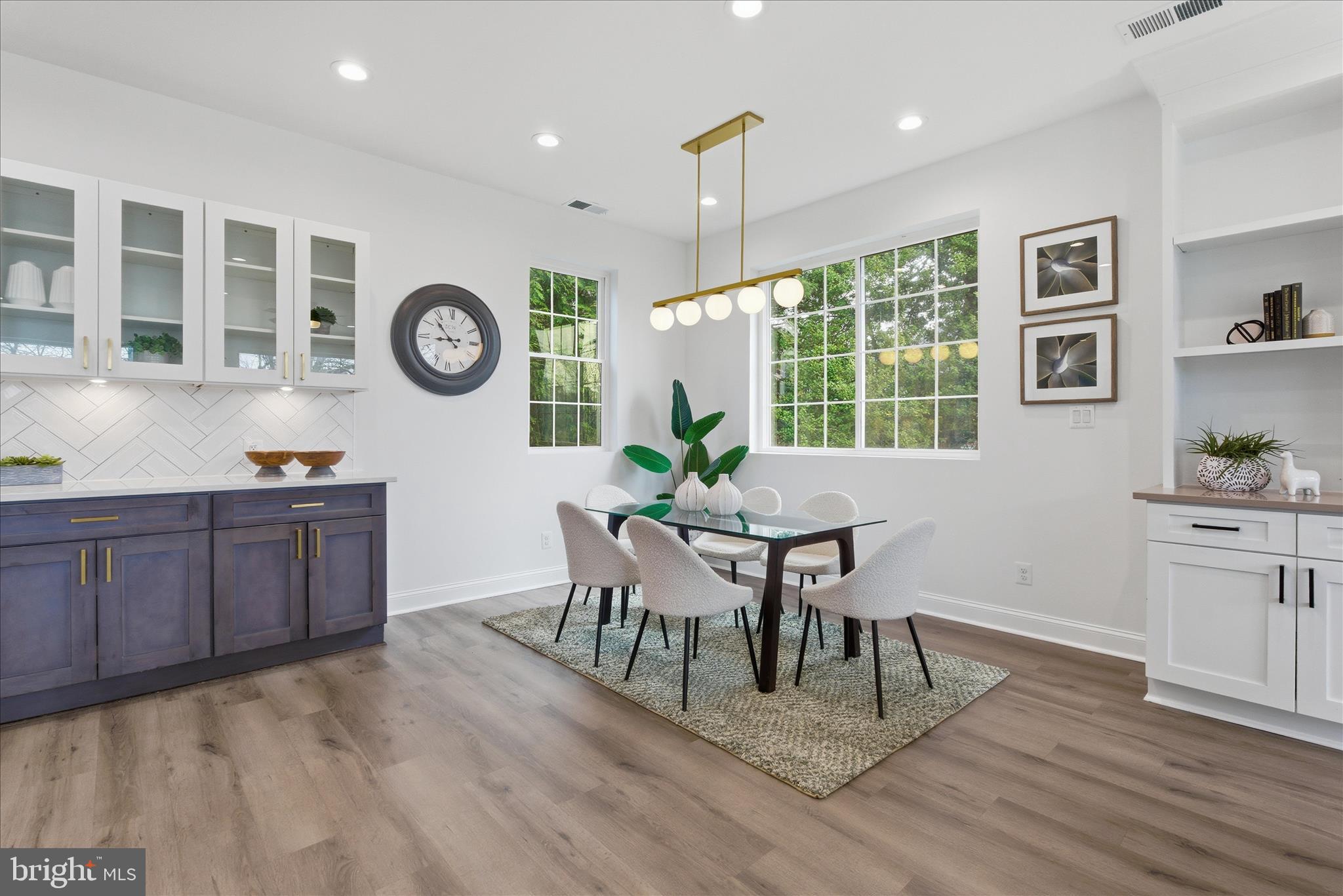 OAKCREST - Residential