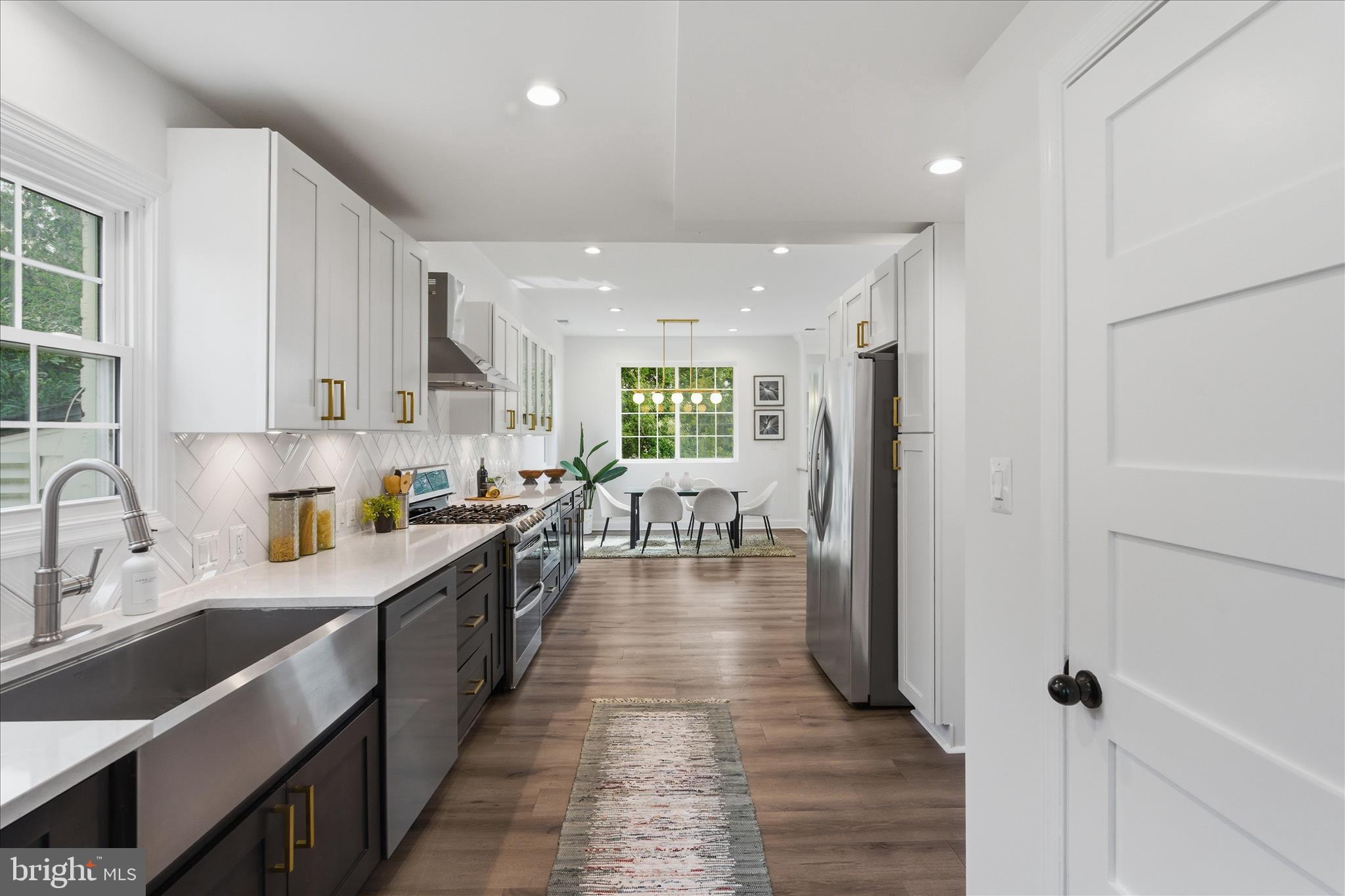 OAKCREST - Residential