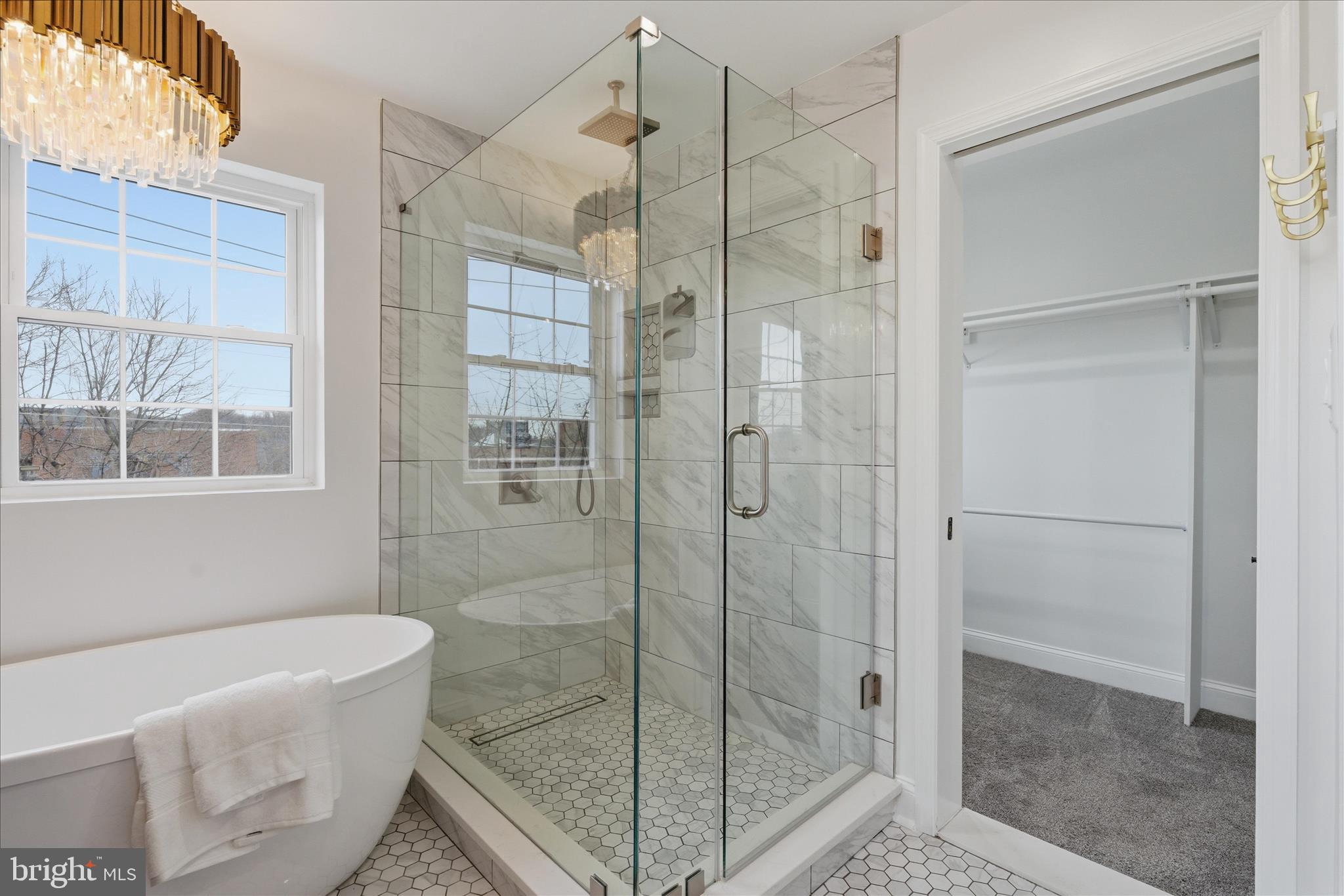 OAKCREST - Residential