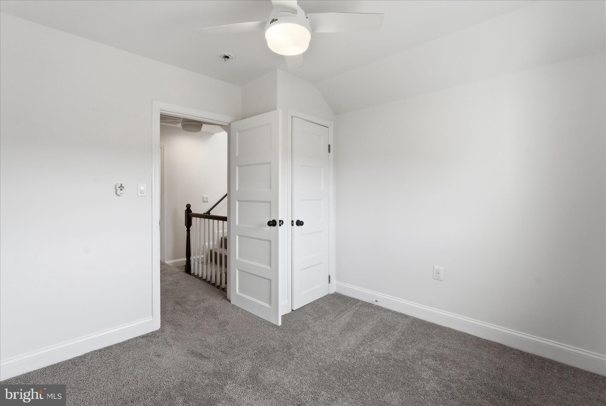 OAKCREST - Residential