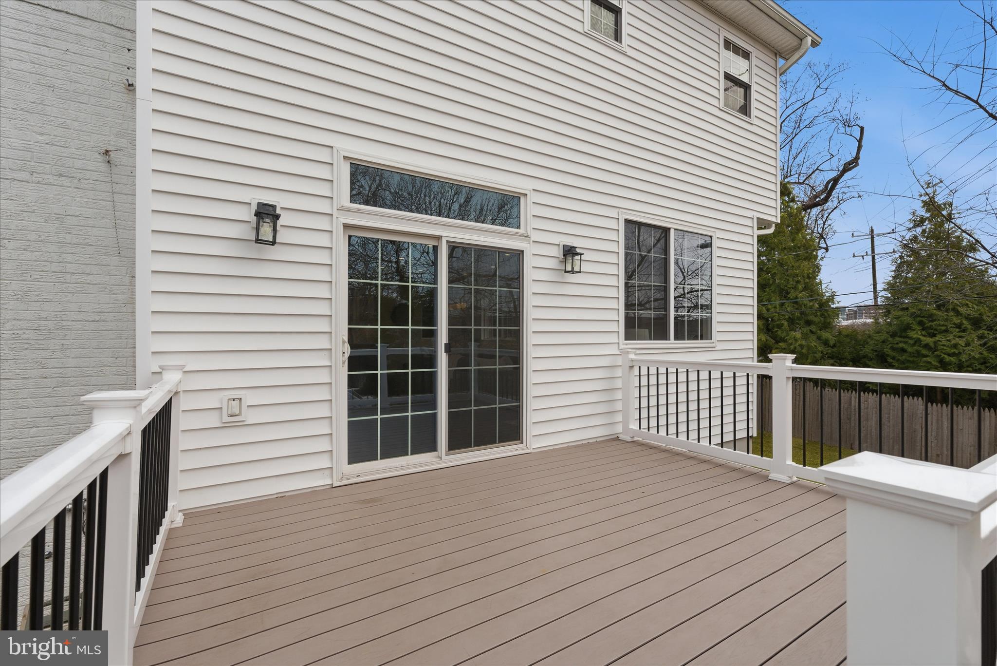 OAKCREST - Residential