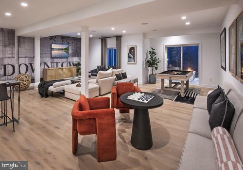 REGENCY AT WATERSIDE - Residential