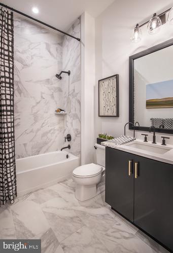 REGENCY AT WATERSIDE - Residential