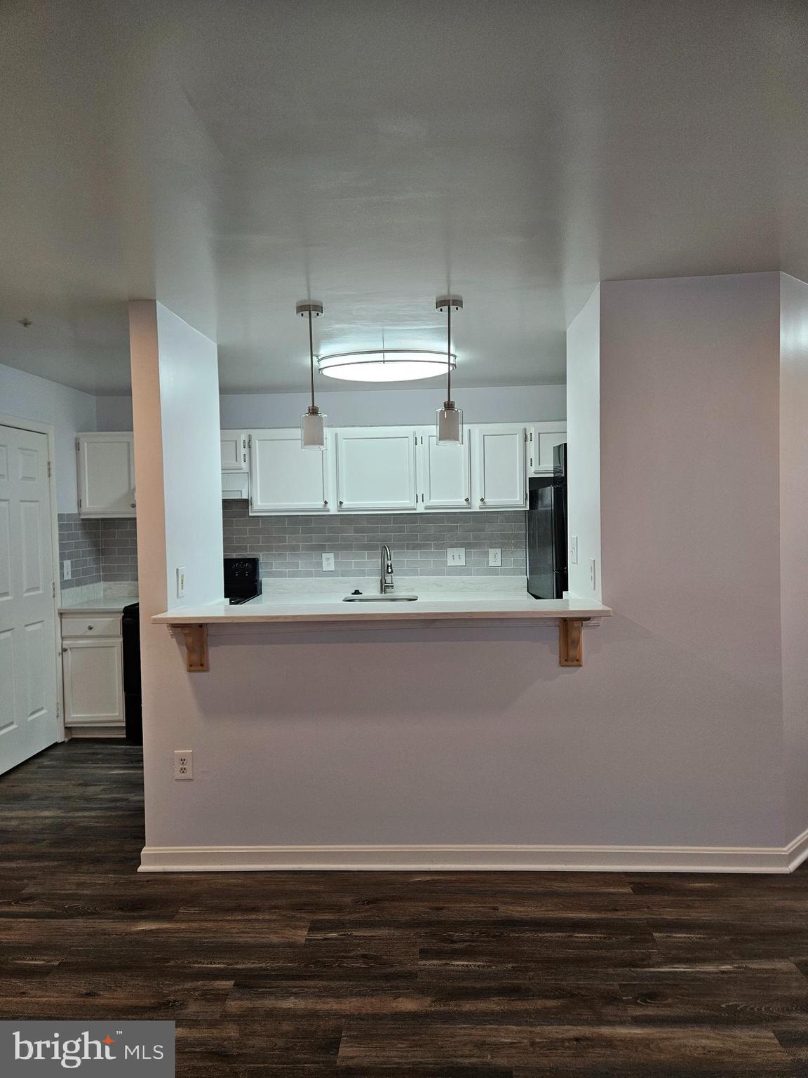 ROSECROFT COMMONS - Residential Lease