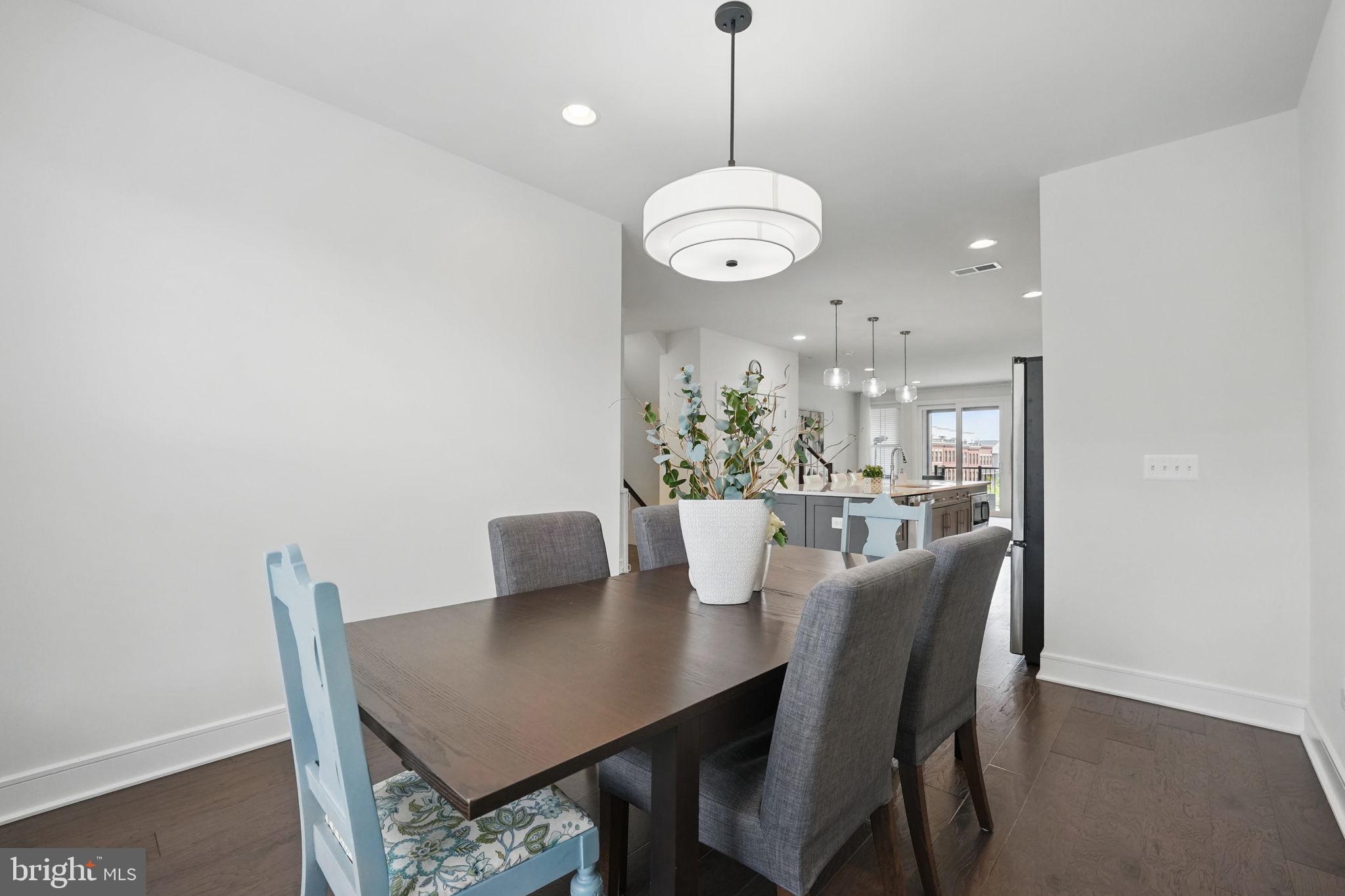 BRAMBLETON TOWN CENTER - Residential