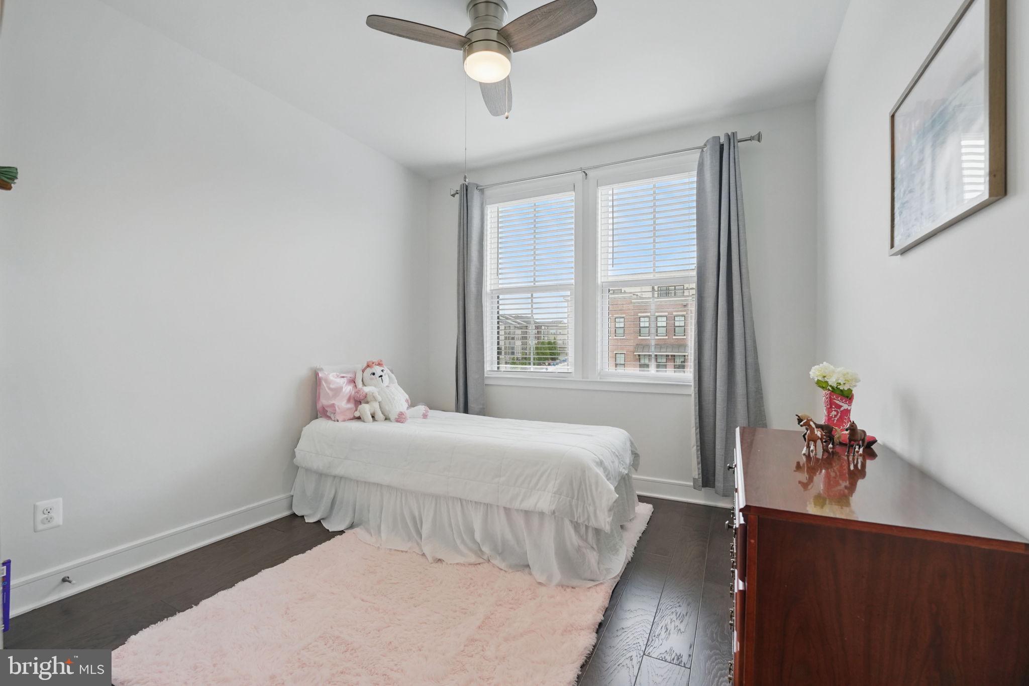 BRAMBLETON TOWN CENTER - Residential