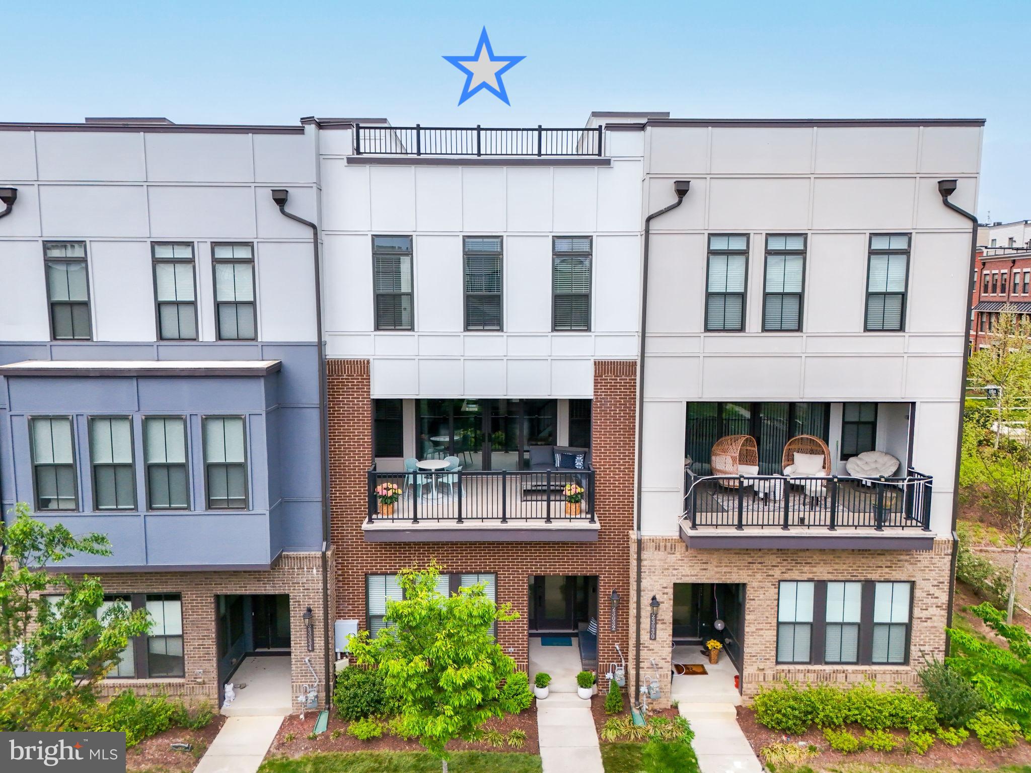 BRAMBLETON TOWN CENTER - Residential