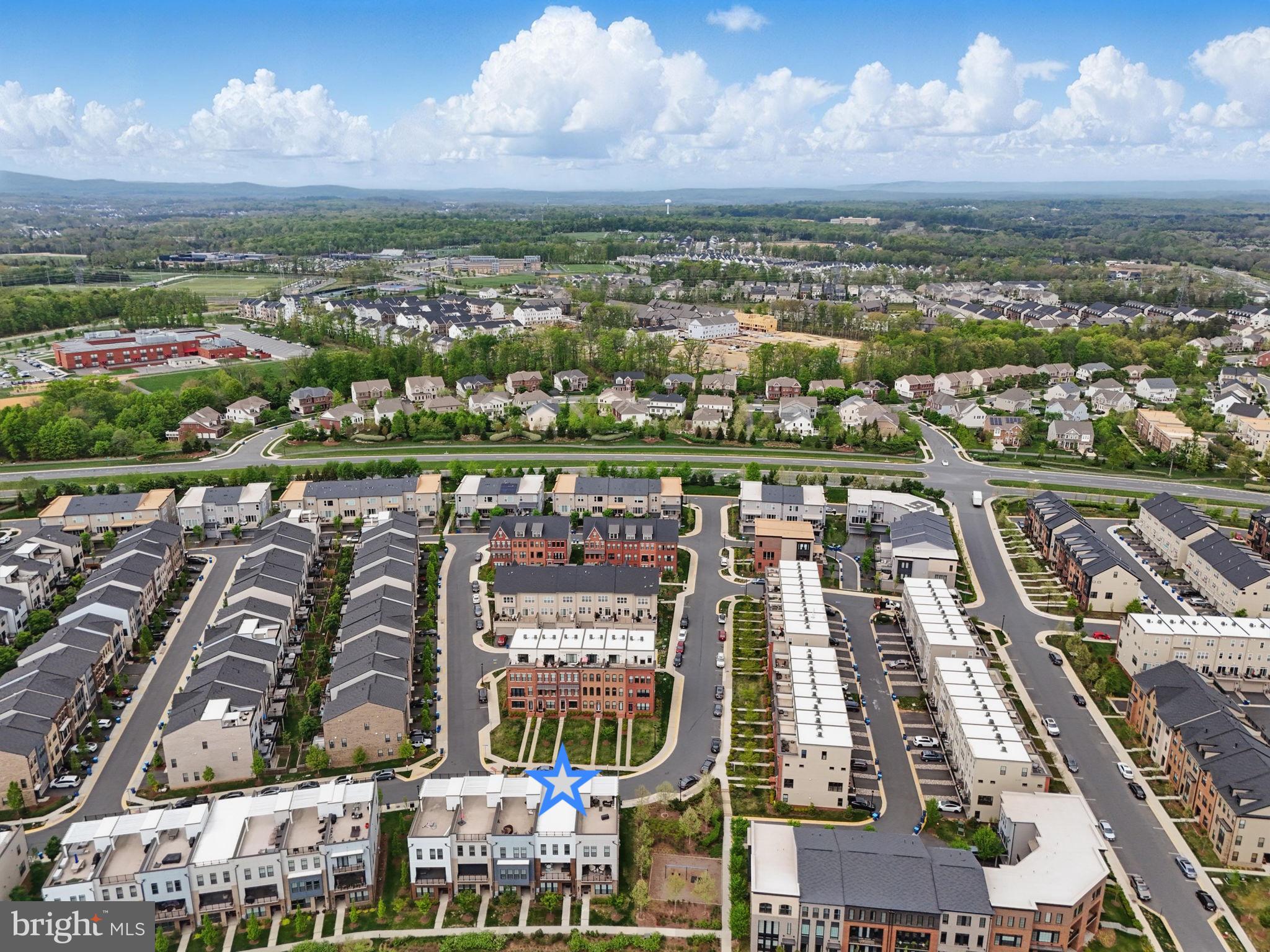 BRAMBLETON TOWN CENTER - Residential