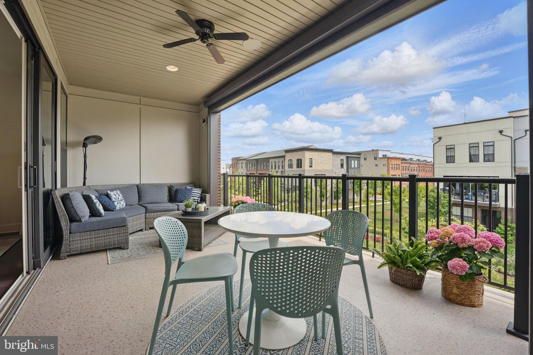 BRAMBLETON TOWN CENTER - Residential