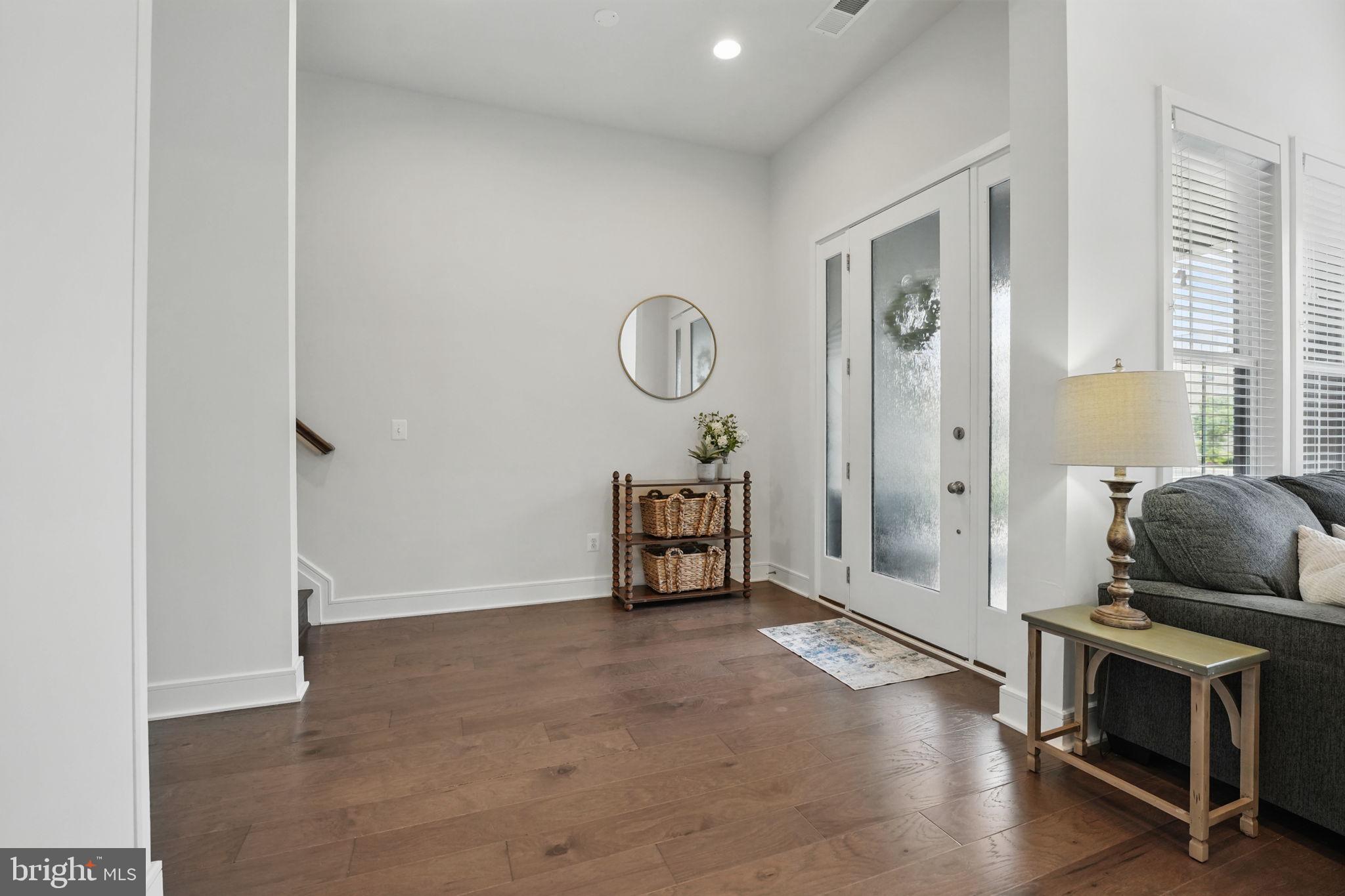 BRAMBLETON TOWN CENTER - Residential