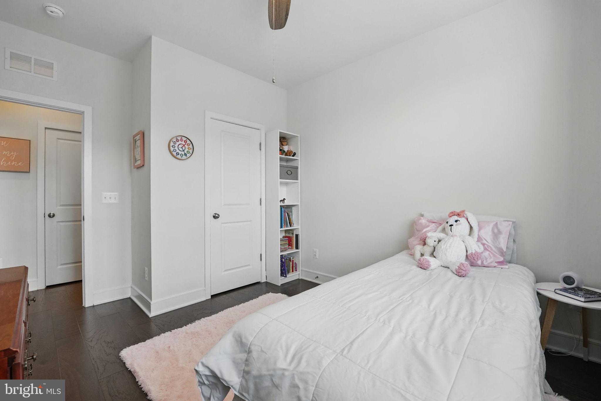 BRAMBLETON TOWN CENTER - Residential