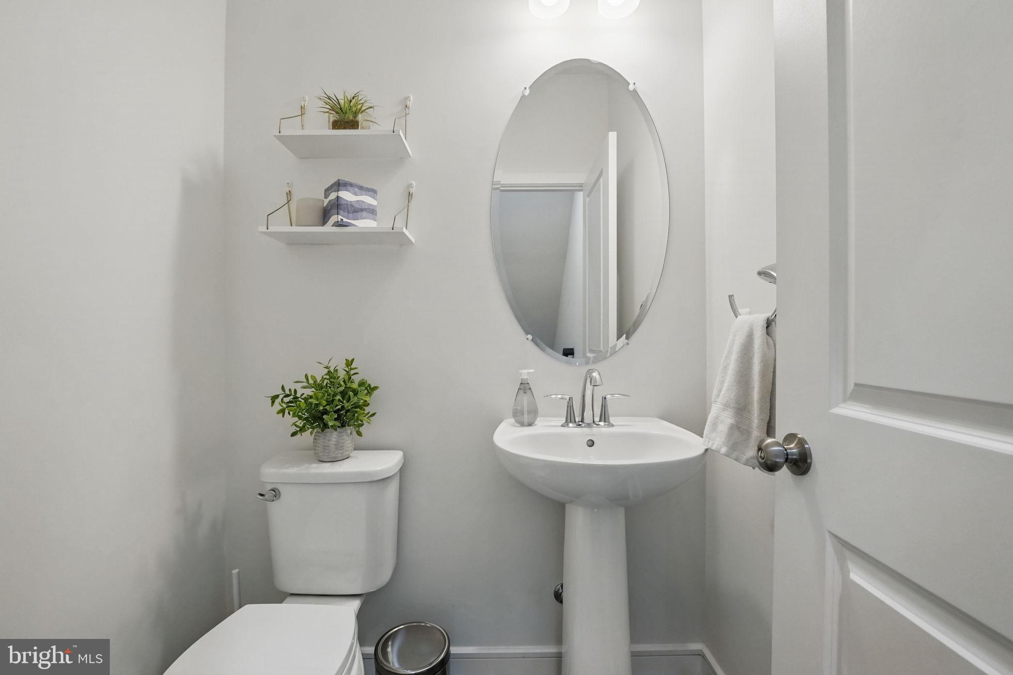 BRAMBLETON TOWN CENTER - Residential