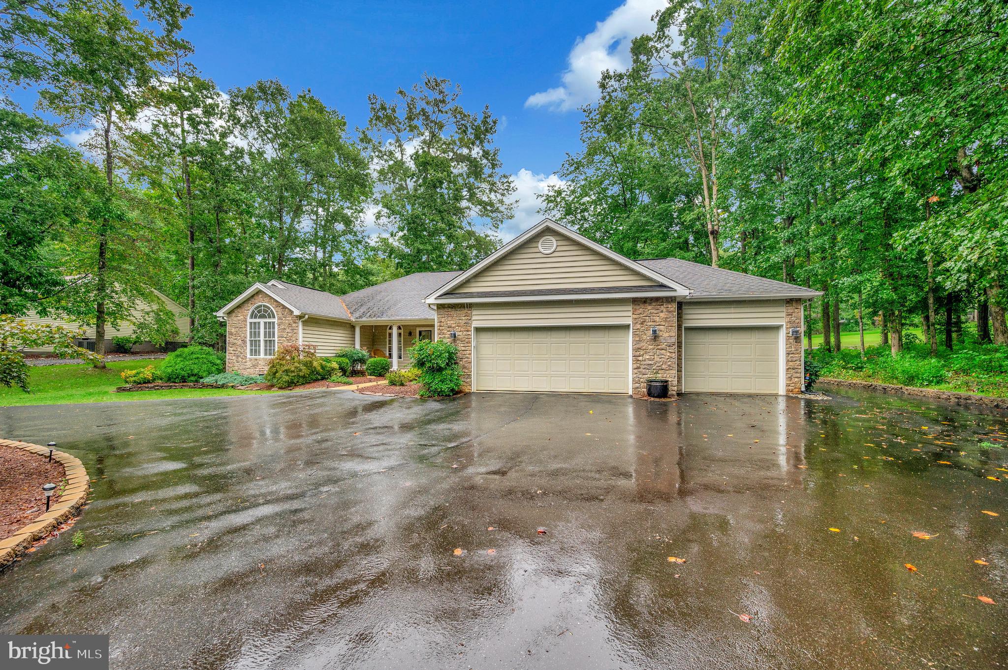 LAKE OF THE WOODS - Residential