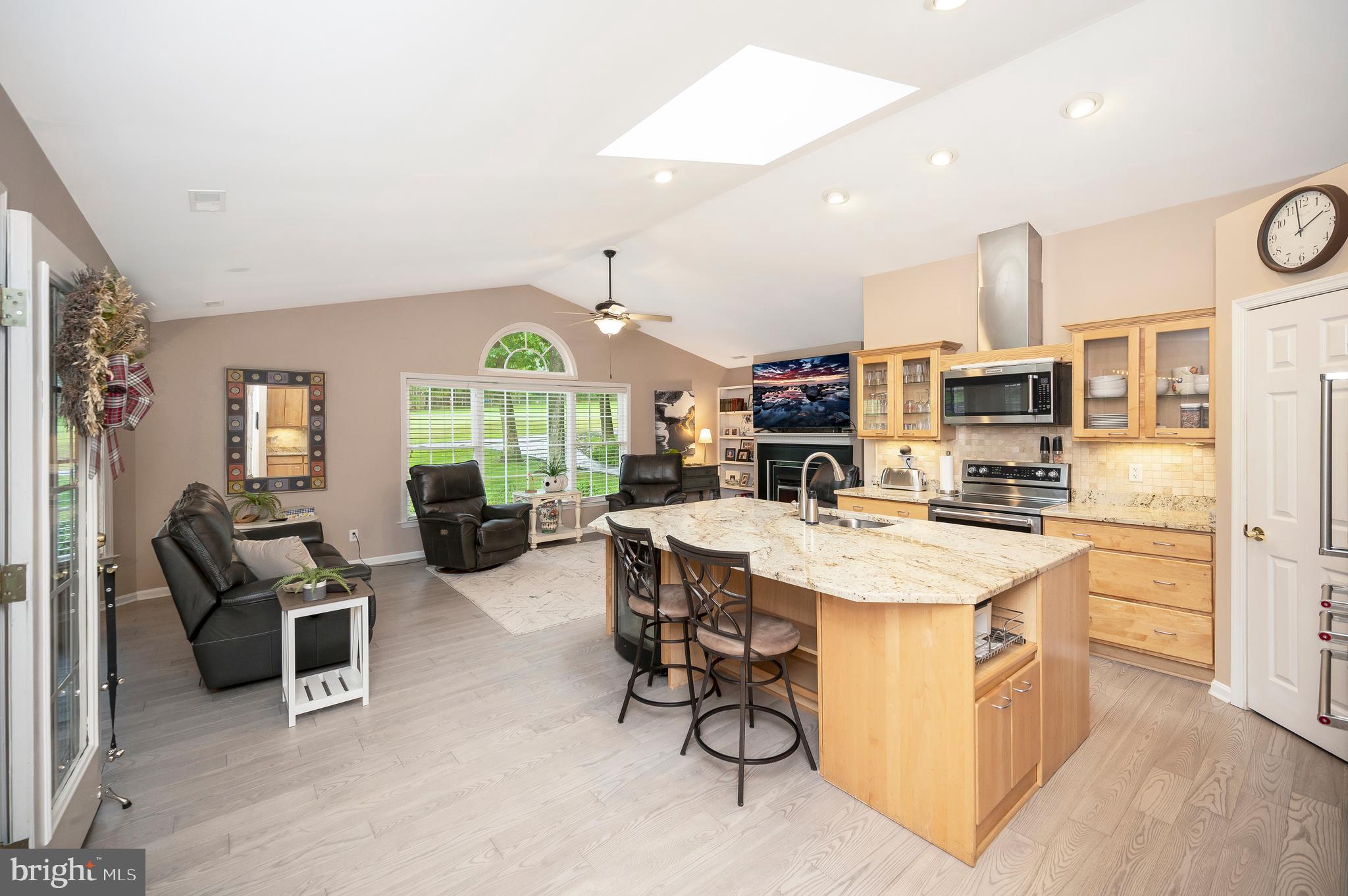 LAKE OF THE WOODS - Residential