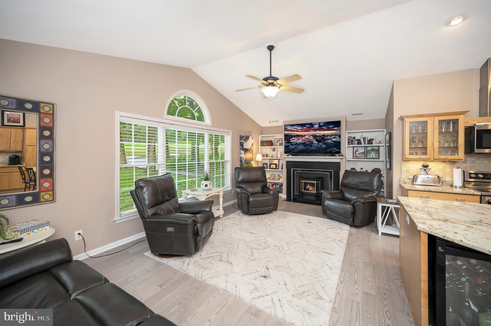 LAKE OF THE WOODS - Residential