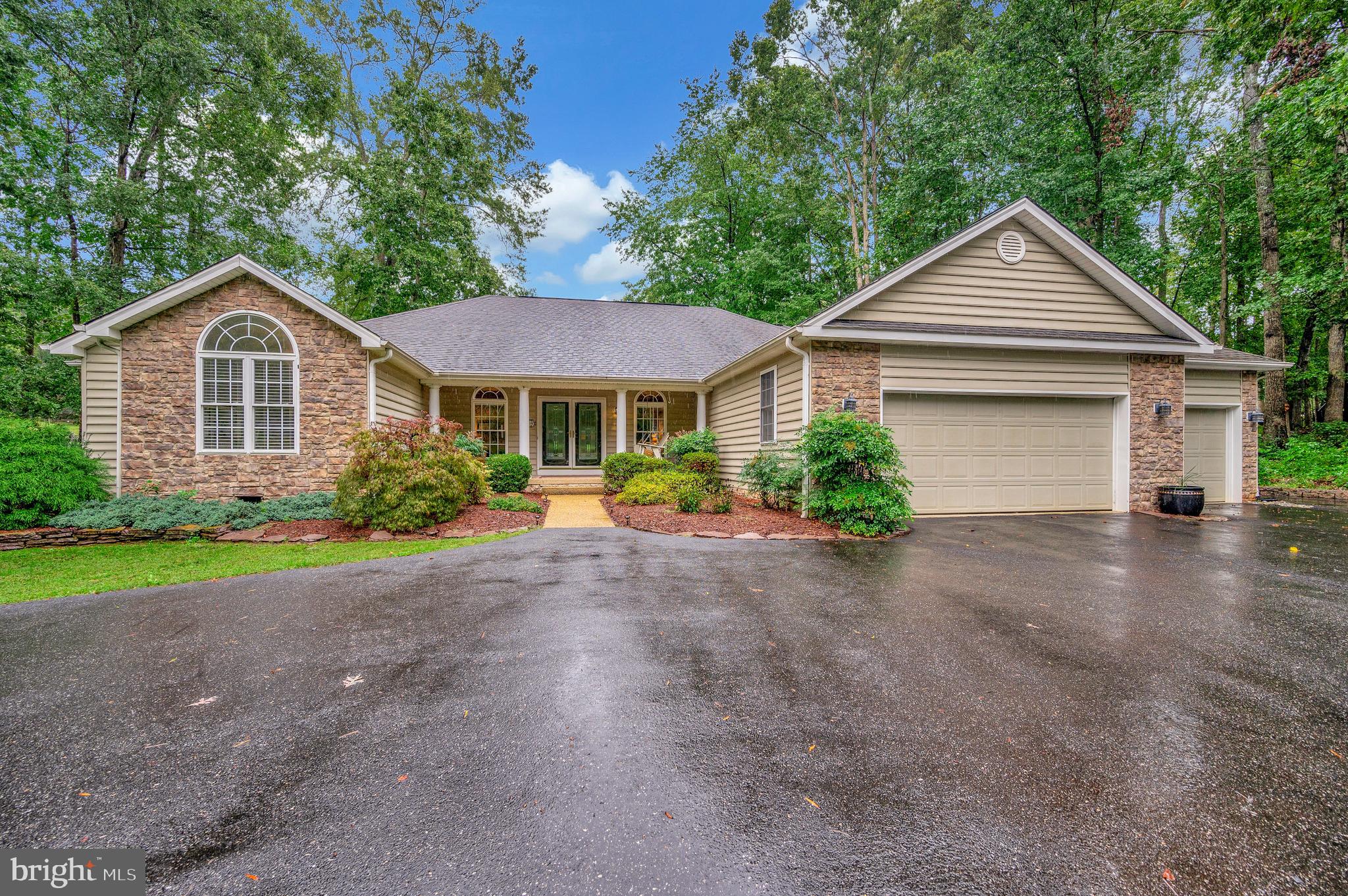 LAKE OF THE WOODS - Residential