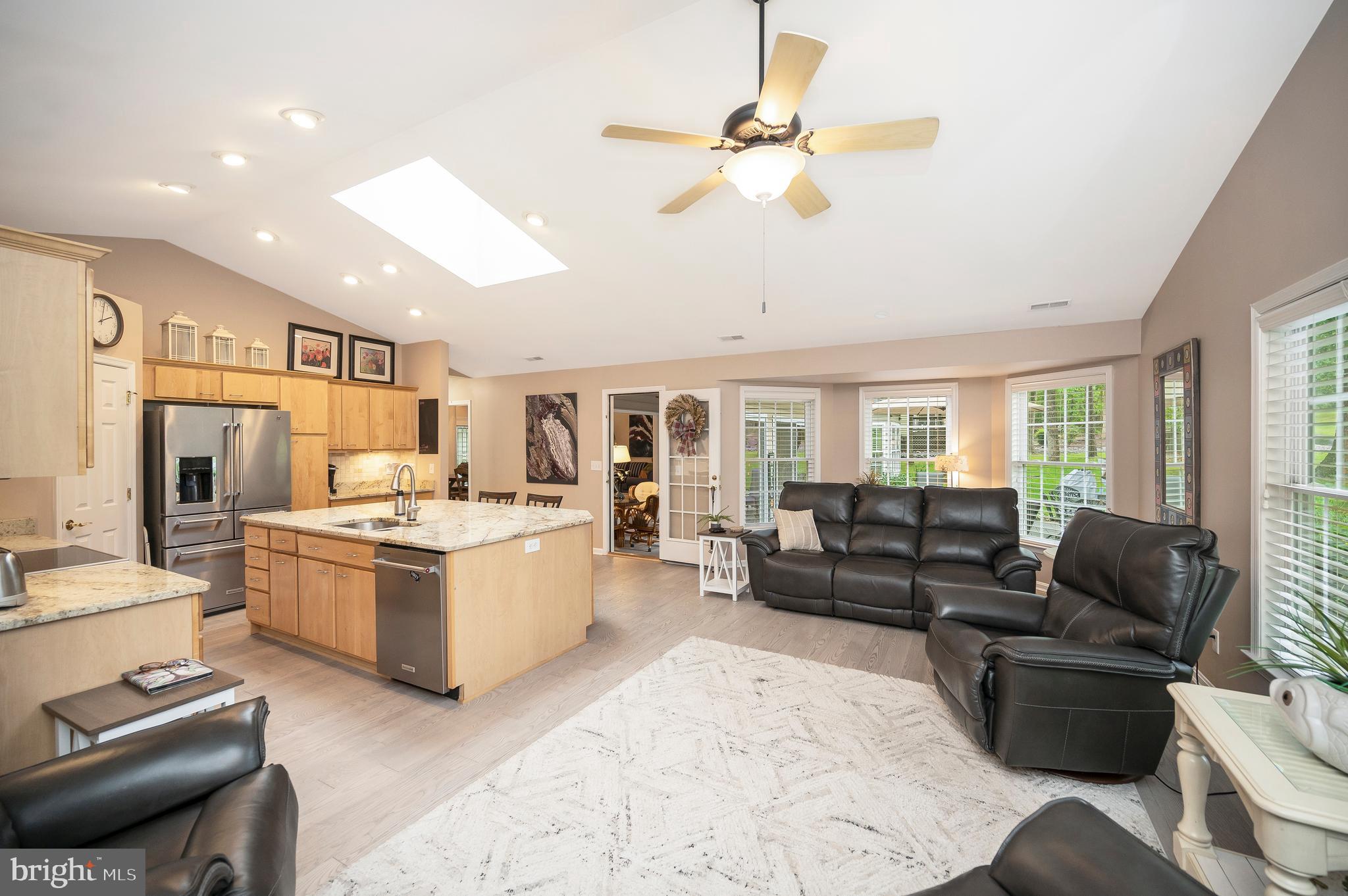 LAKE OF THE WOODS - Residential