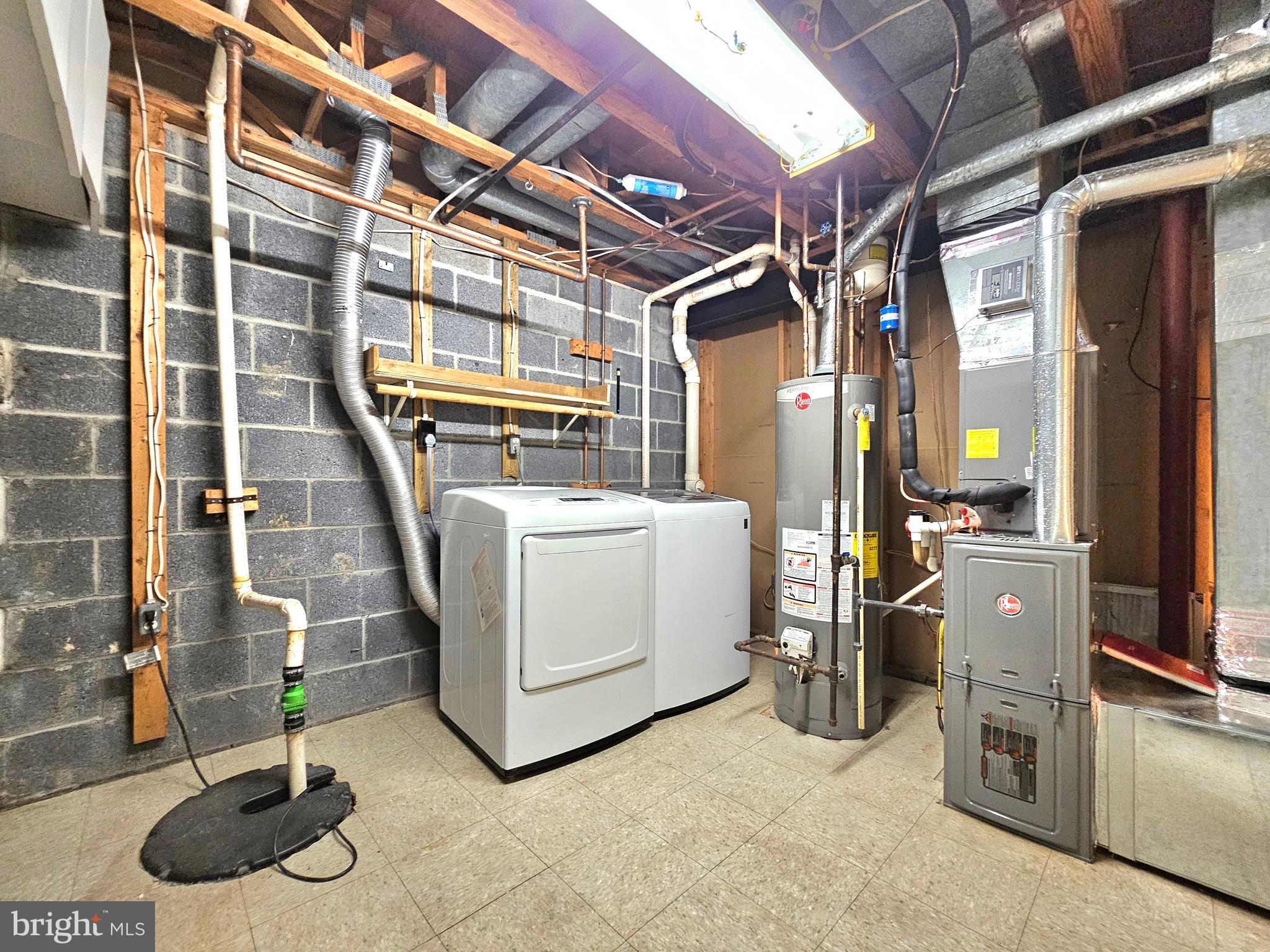 KEENE MILL VILLAGE - Residential