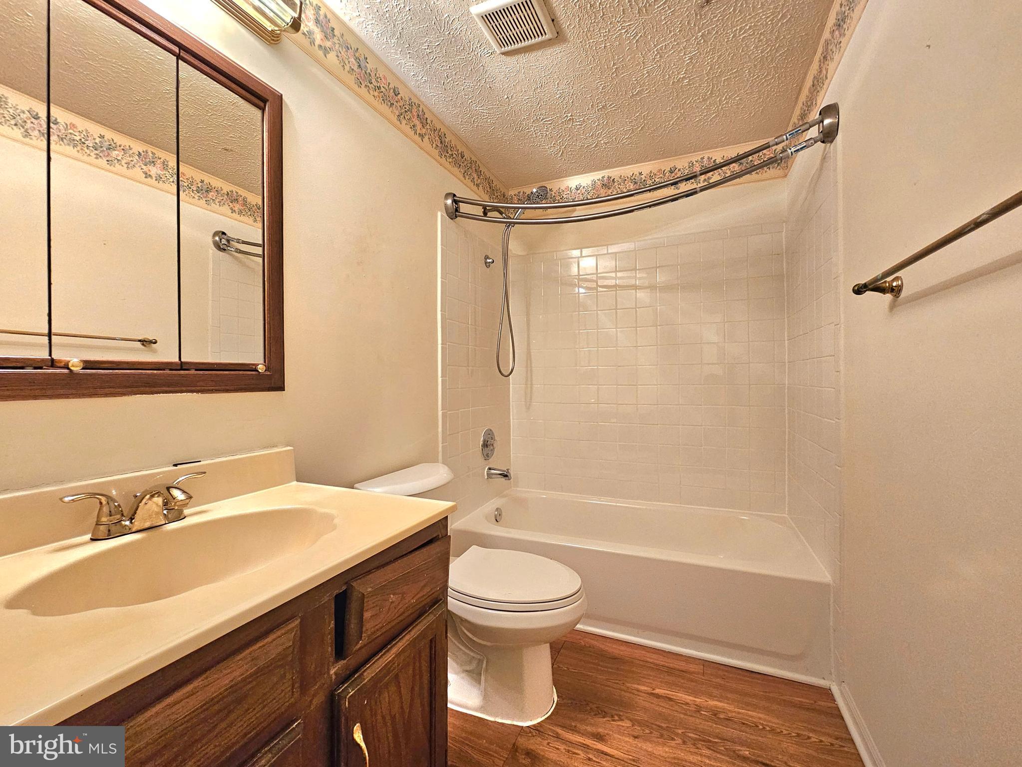 KEENE MILL VILLAGE - Residential