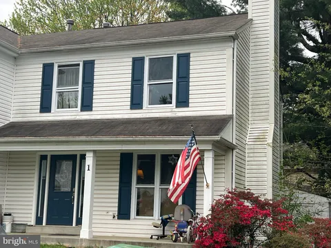 1 Noblewood Court, Gaithersburg, MD MLS: MDMC2178544