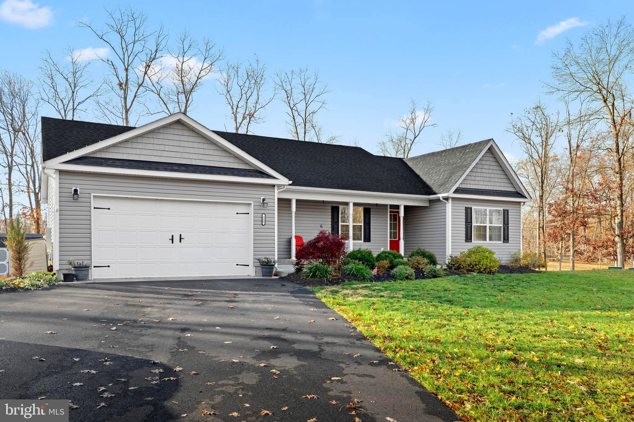 CHRISTO REY - Residential