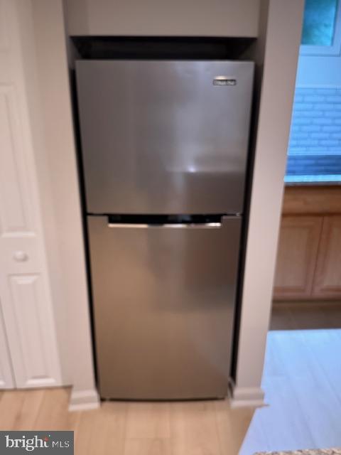 AVON PARK - Residential Lease