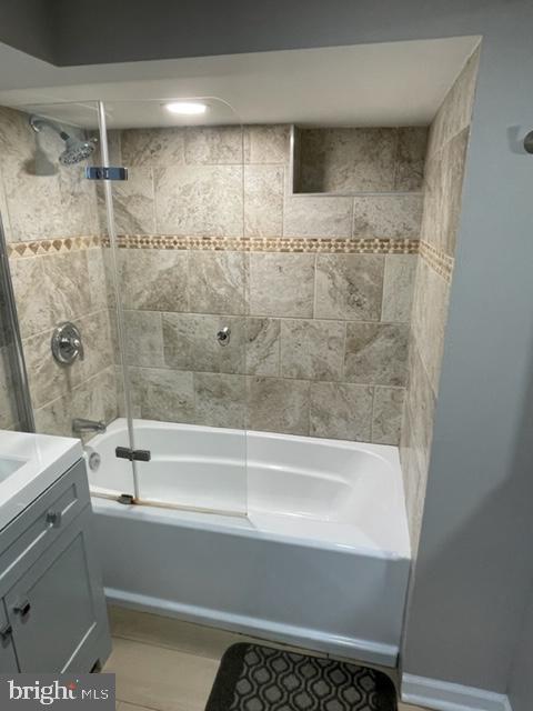 AVON PARK - Residential Lease