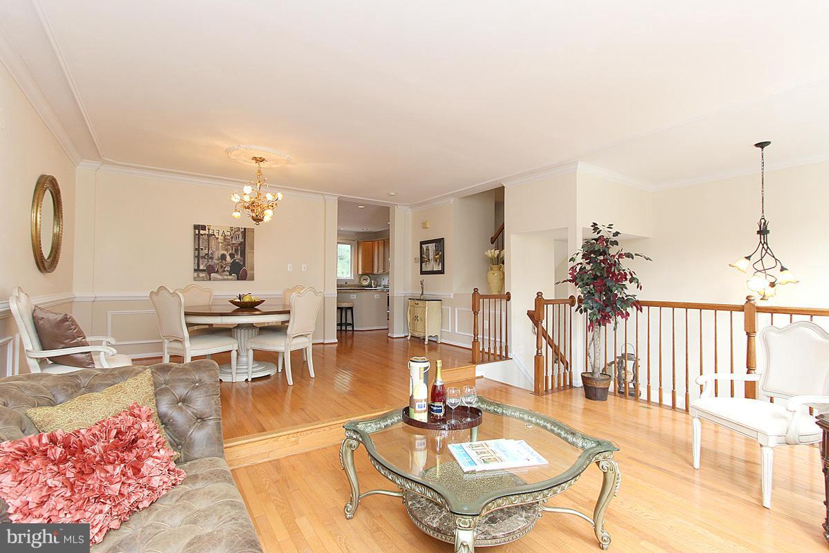 CASCADES - Residential Lease