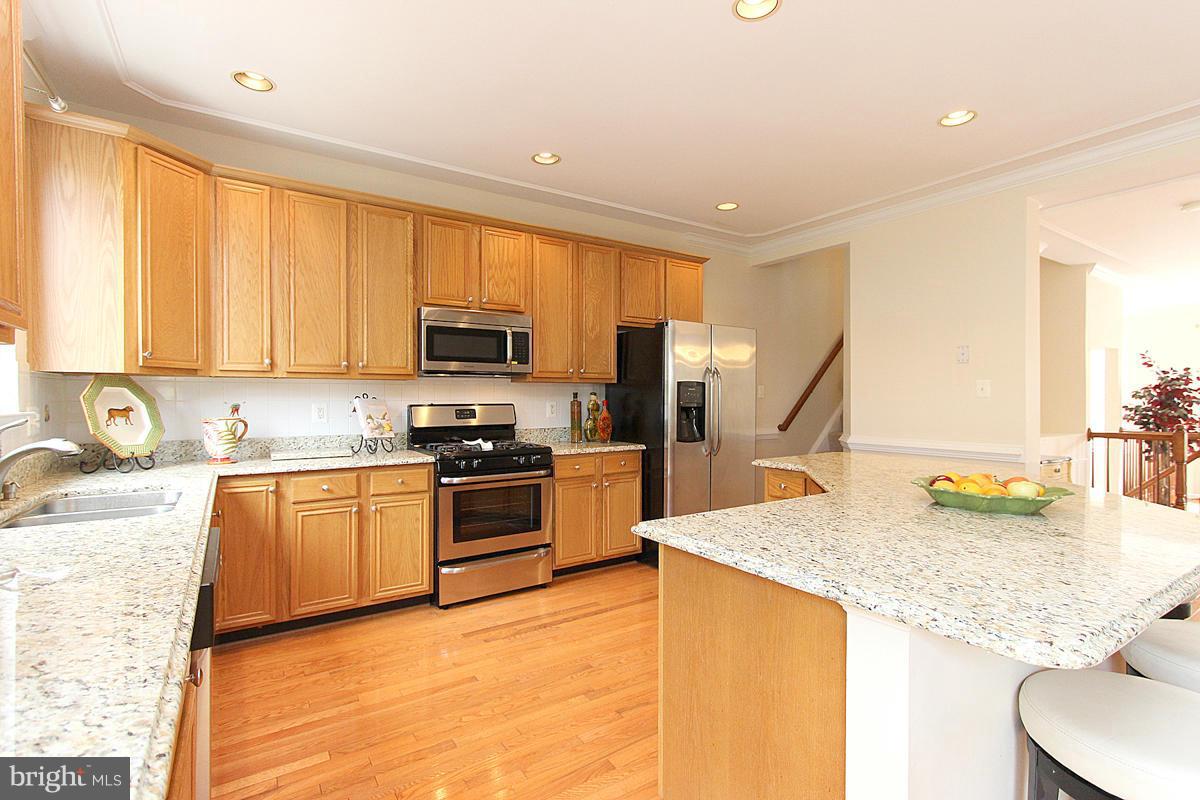 CASCADES - Residential Lease