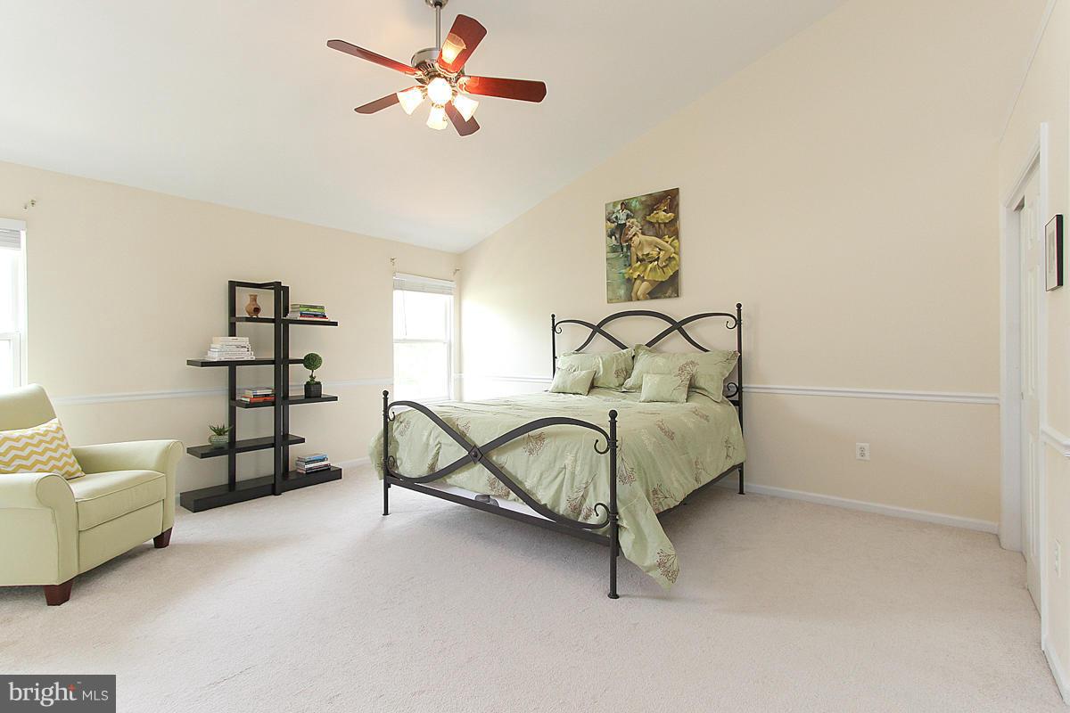 CASCADES - Residential Lease