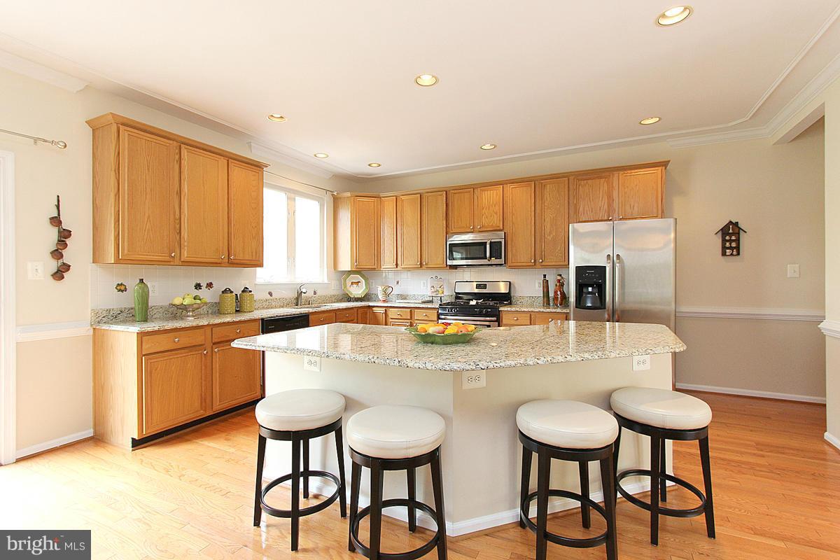 CASCADES - Residential Lease