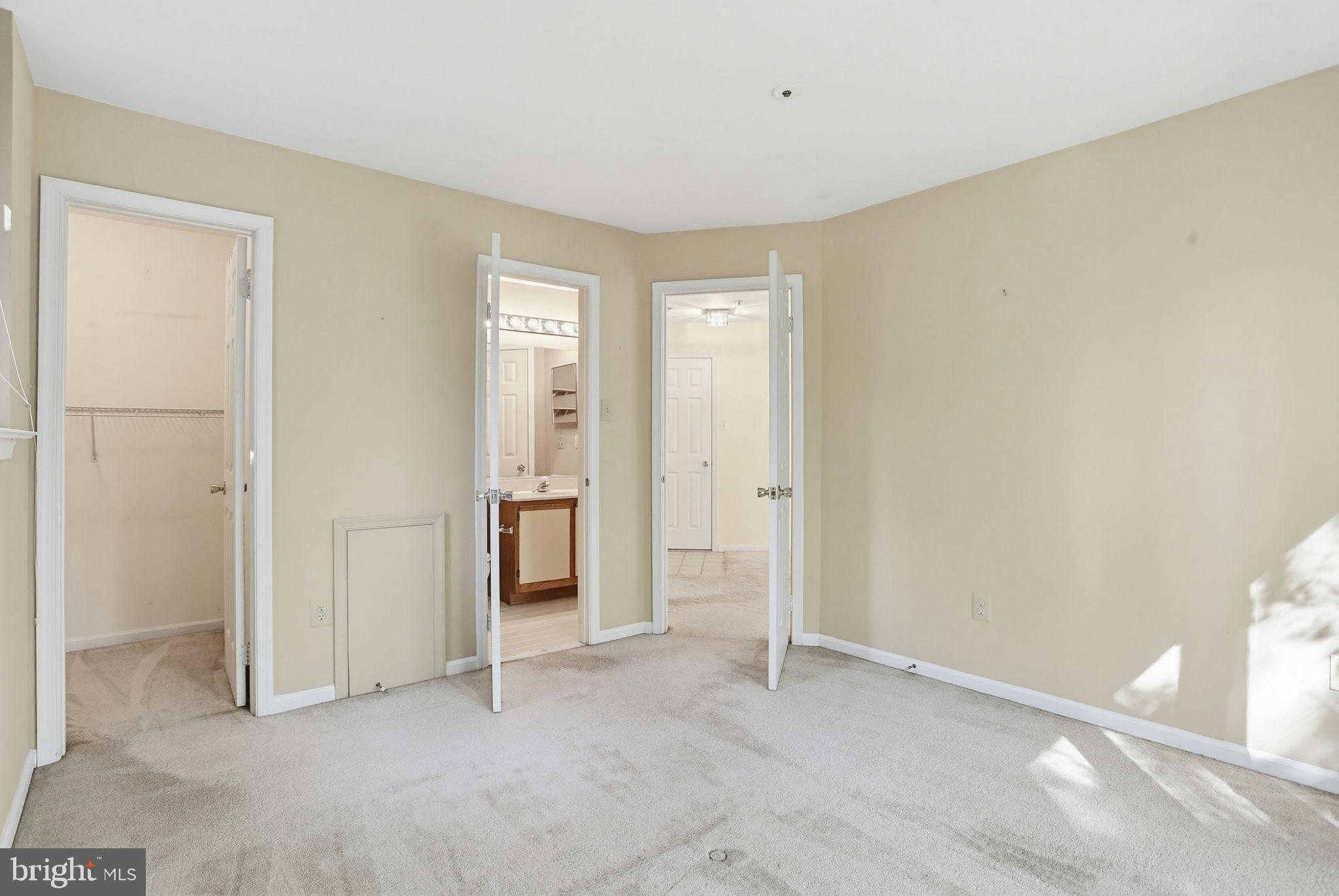 DORSEY HALL - Residential