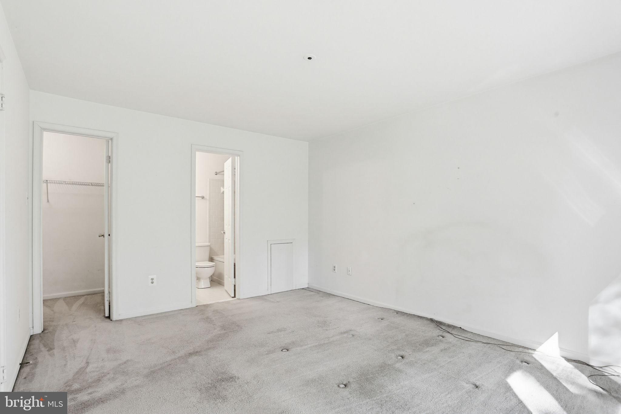DORSEY HALL - Residential
