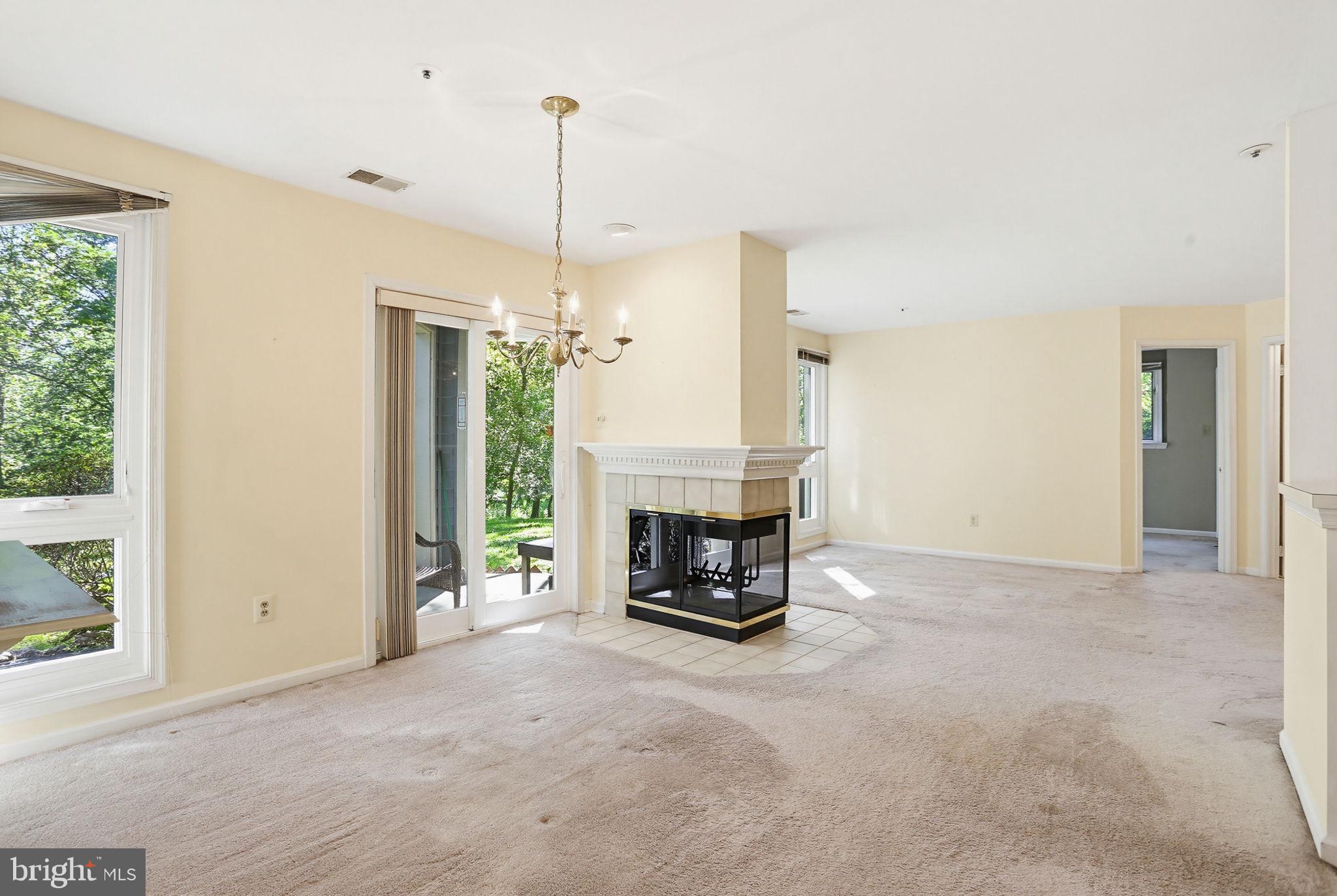 DORSEY HALL - Residential