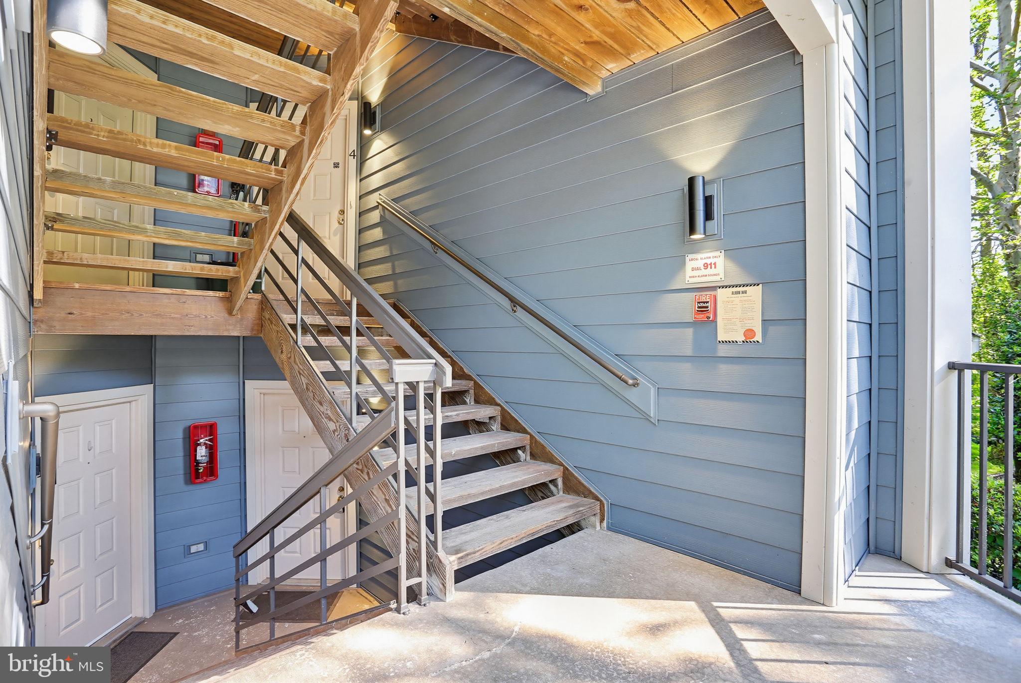 DORSEY HALL - Residential