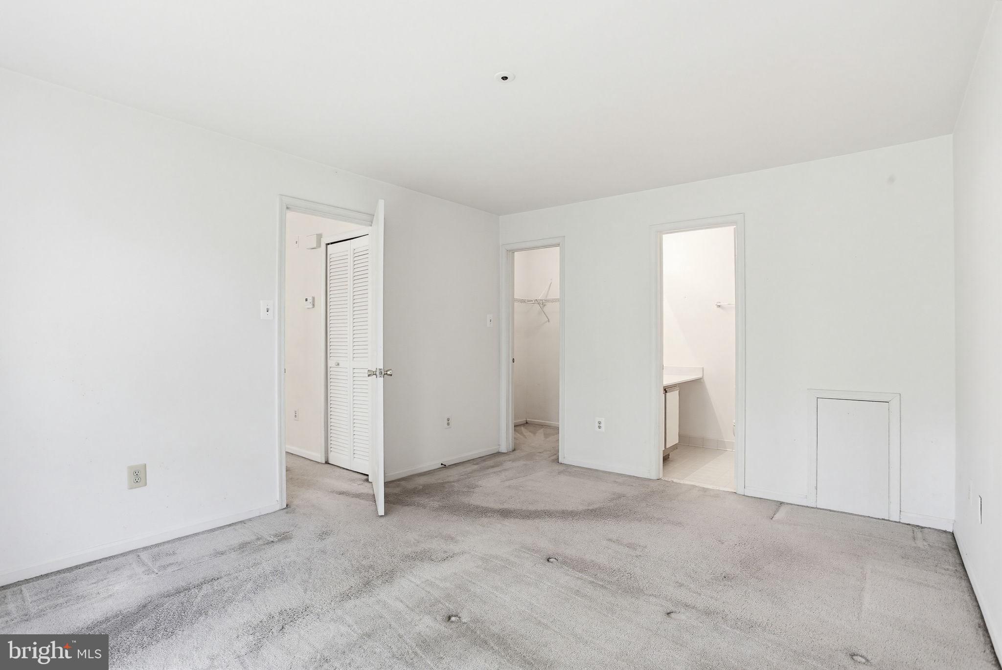 DORSEY HALL - Residential