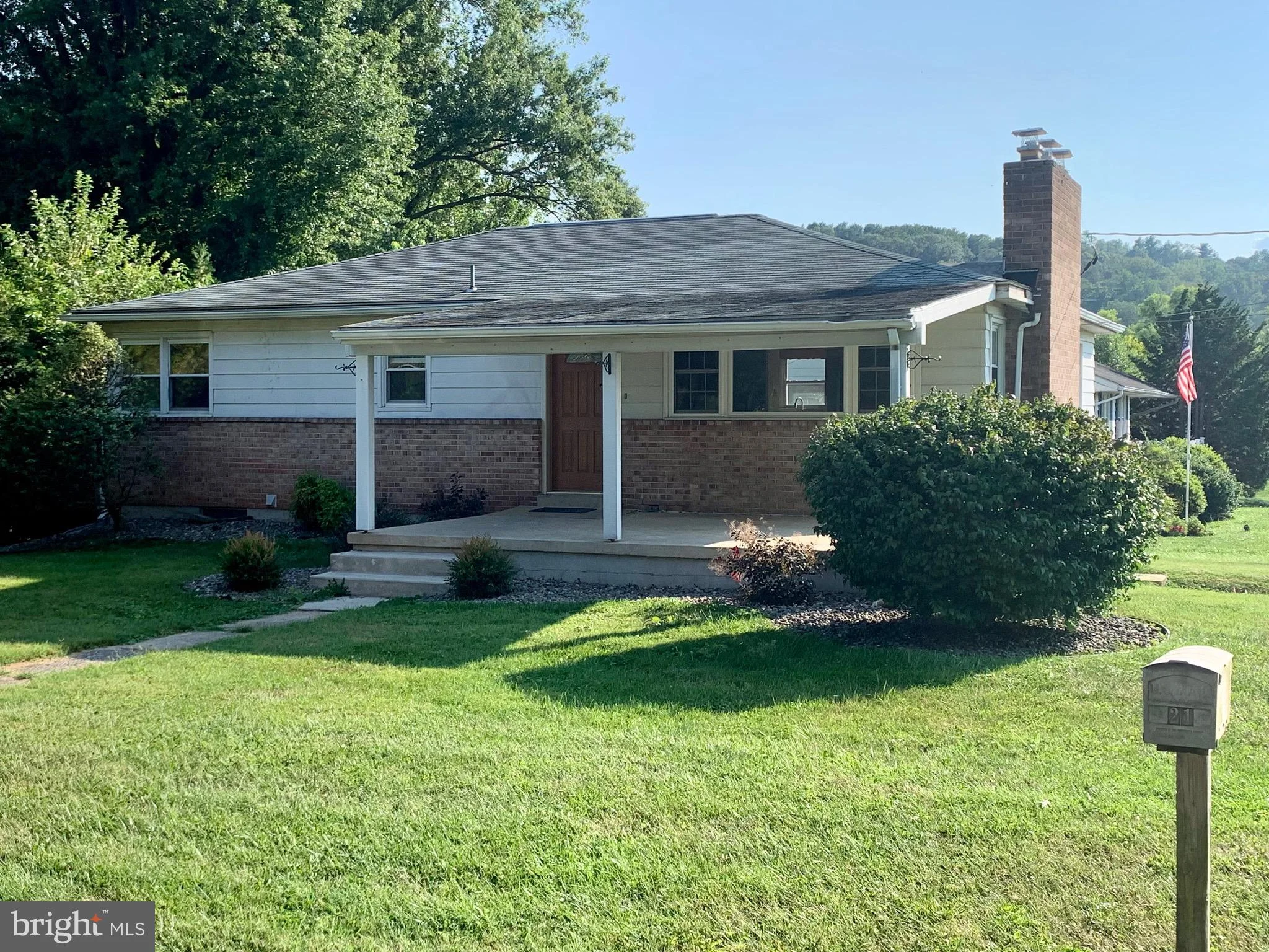 21 Terrace Place, New Cumberland, PA 17070