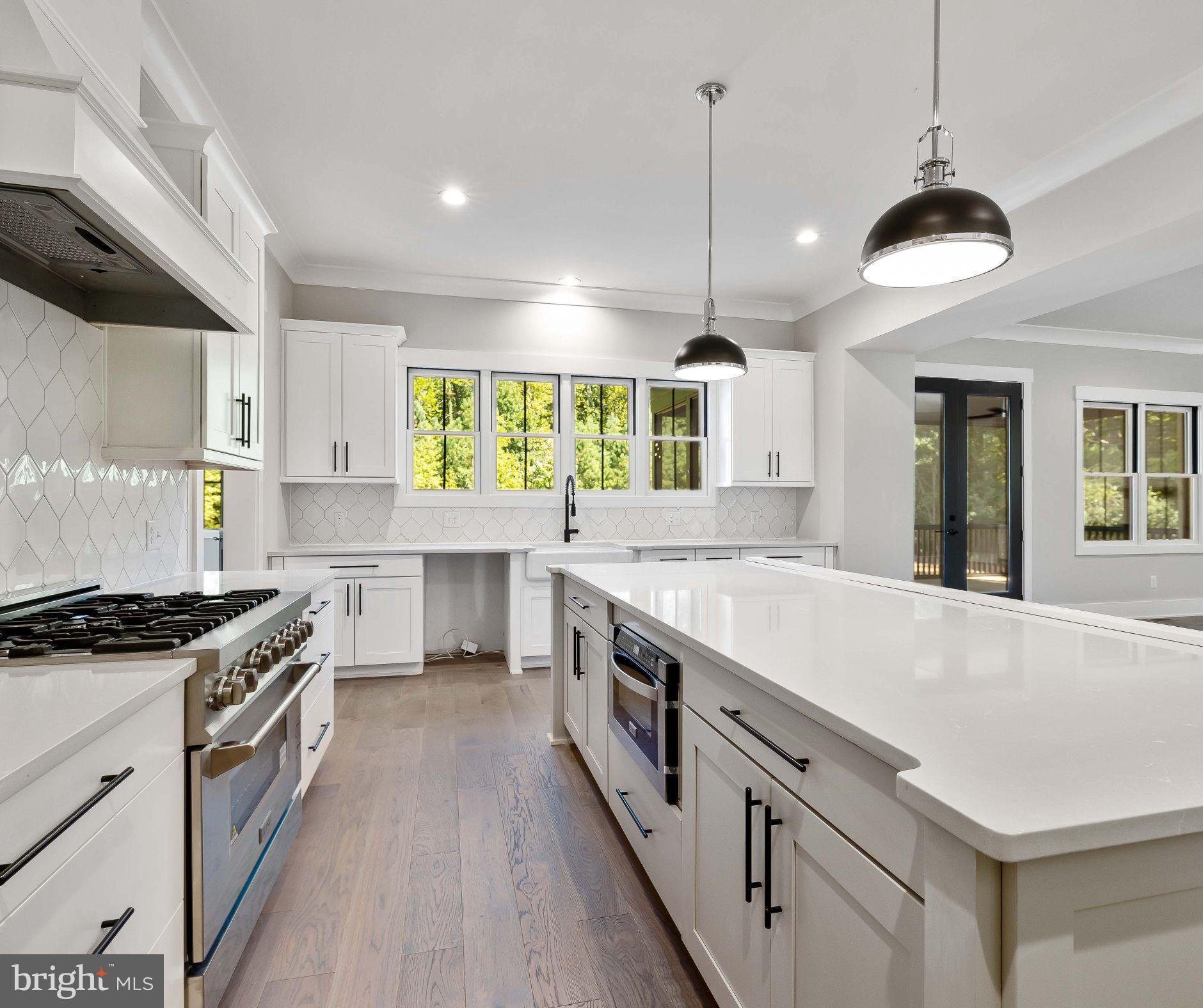 BALTIMORE HIGHLANDS - Residential